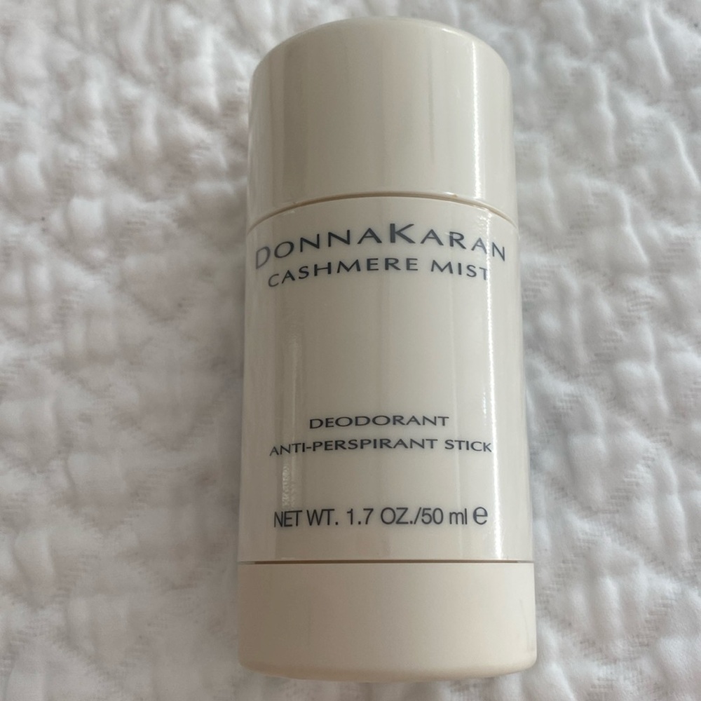 NWOT Donna Karan cashmere mist